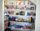 Walk-in pantry/scullery